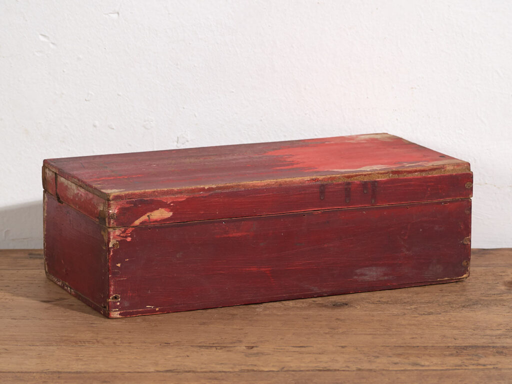 Estuche oriental antiguo de color rojo (c.1900) #18