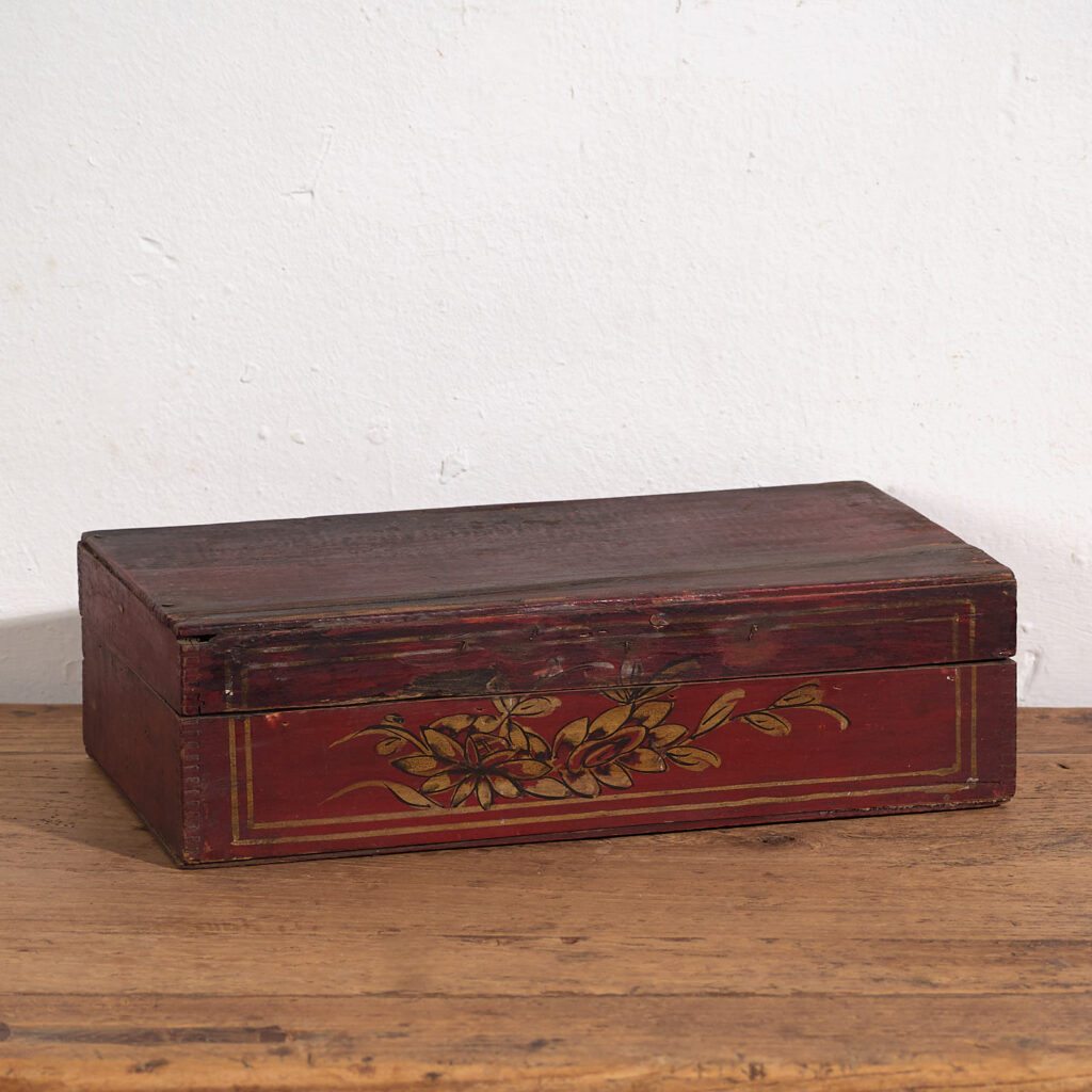 Antigua caja pintada a mano con detalles florales (c.1900) #24