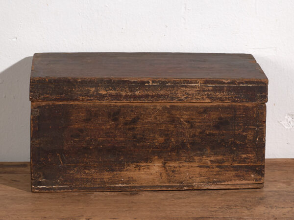 Pequeño cofre antiguo de estilo wabi sabi (c.1900) #35