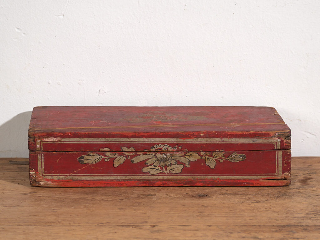 Antigua caja con pátina de color rojo (c.1900) #4