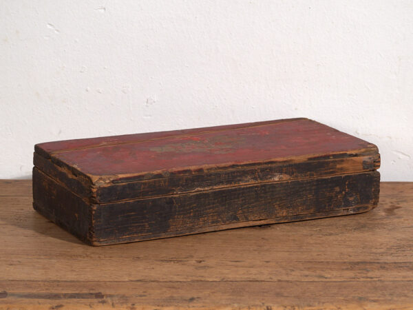Antigua caja con pátina de color rojo (c.1900) #4