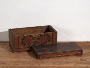 Caja oriental antigua (c.1900) #41