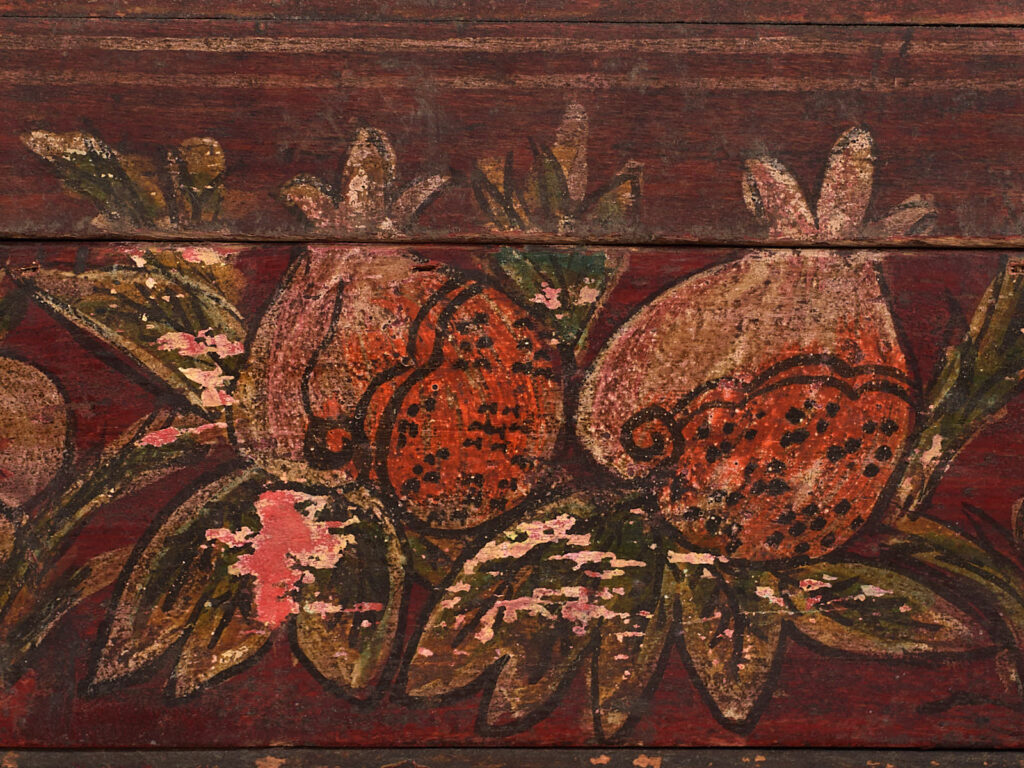 Caja china antigua con decoración de granadas y flores (c.1900) #7