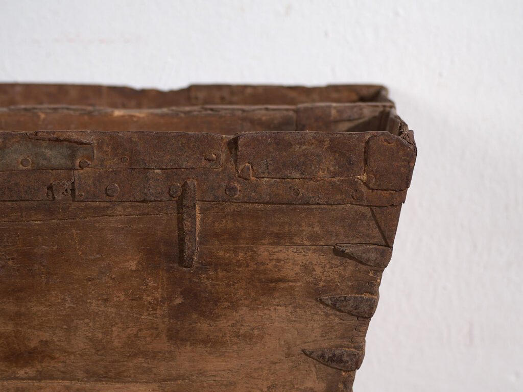 Antigua cesta oriental (c.1900) #2