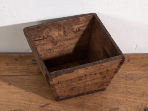 Small antique primitive style bowl (c.1920) #13