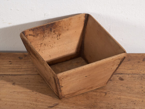 Cuenco pequeño antiguo de estilo primitivo (c.1920) #9