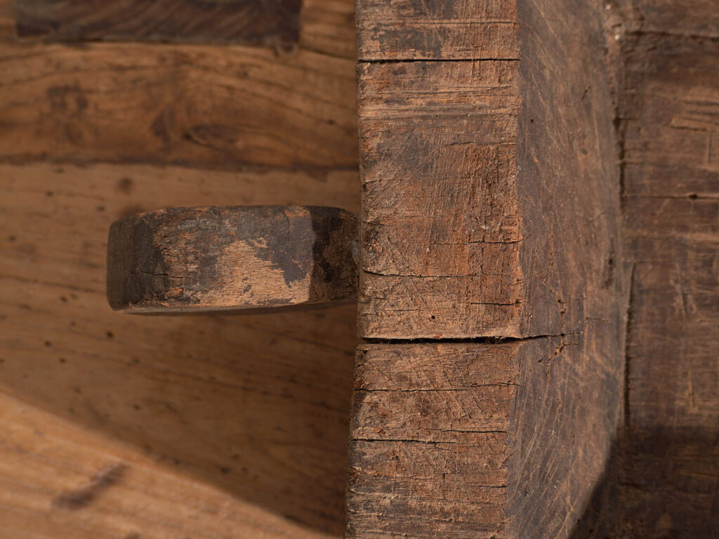 Artesa oriental antigua (c.1900) #1