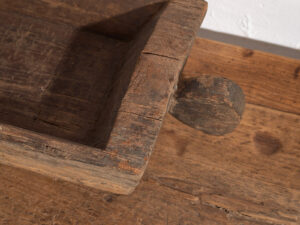 Artesa oriental antigua (c.1900) #1