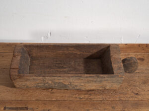 Artesa oriental antigua (c.1900) #1