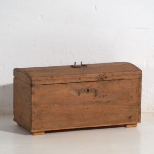 Antiguo cofre de madera maciza (c.1900) #81