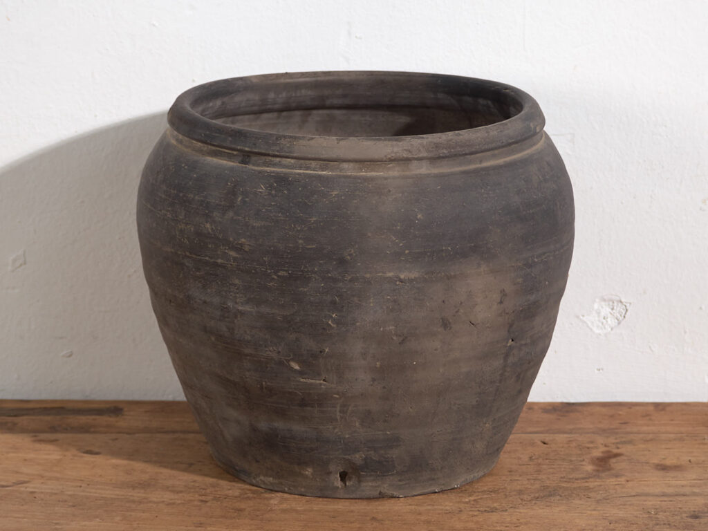 Jarrón antiguo de estilo wabi-sabi (c.1900) #9