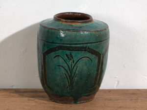 Antique green vase (c.1820) #24