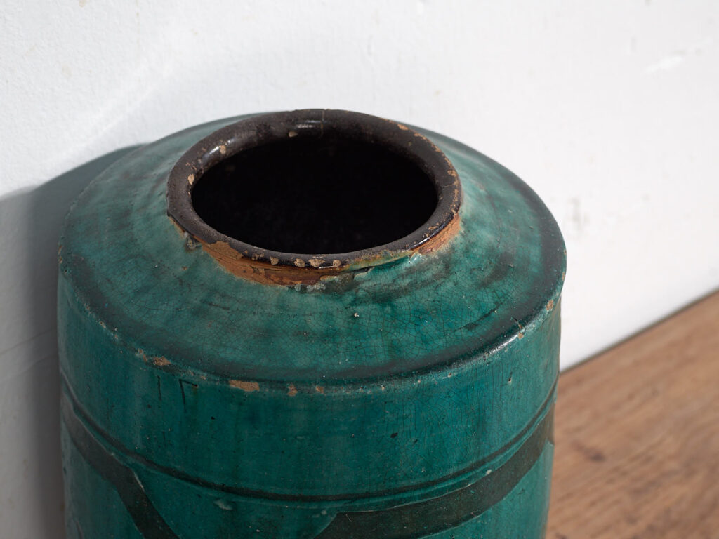 Vase ancien en céramique émaillée verte (vers 1820) #35