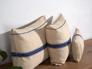 Cojines azules de lino antiguo #2