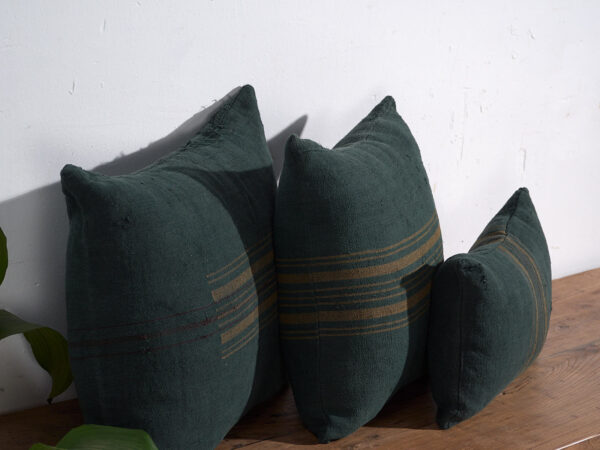 Cojín verde de lino antiguo #1
