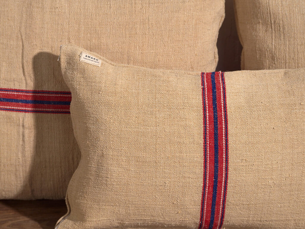 Cojines de lino antiguo con rayas rojas y azules #2