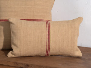 Cojines rojos de lino antiguo #1