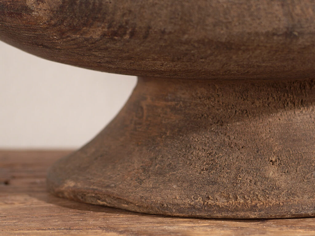 Small antique primitive style bowl (c.1900) #3