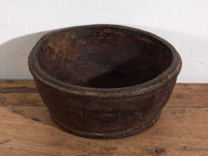 Antique primitive style bowl (c.1900) #33