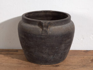 Pequeña vasija antigua (c.1900) #9