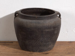 Pequeña vasija antigua (c.1900) #9