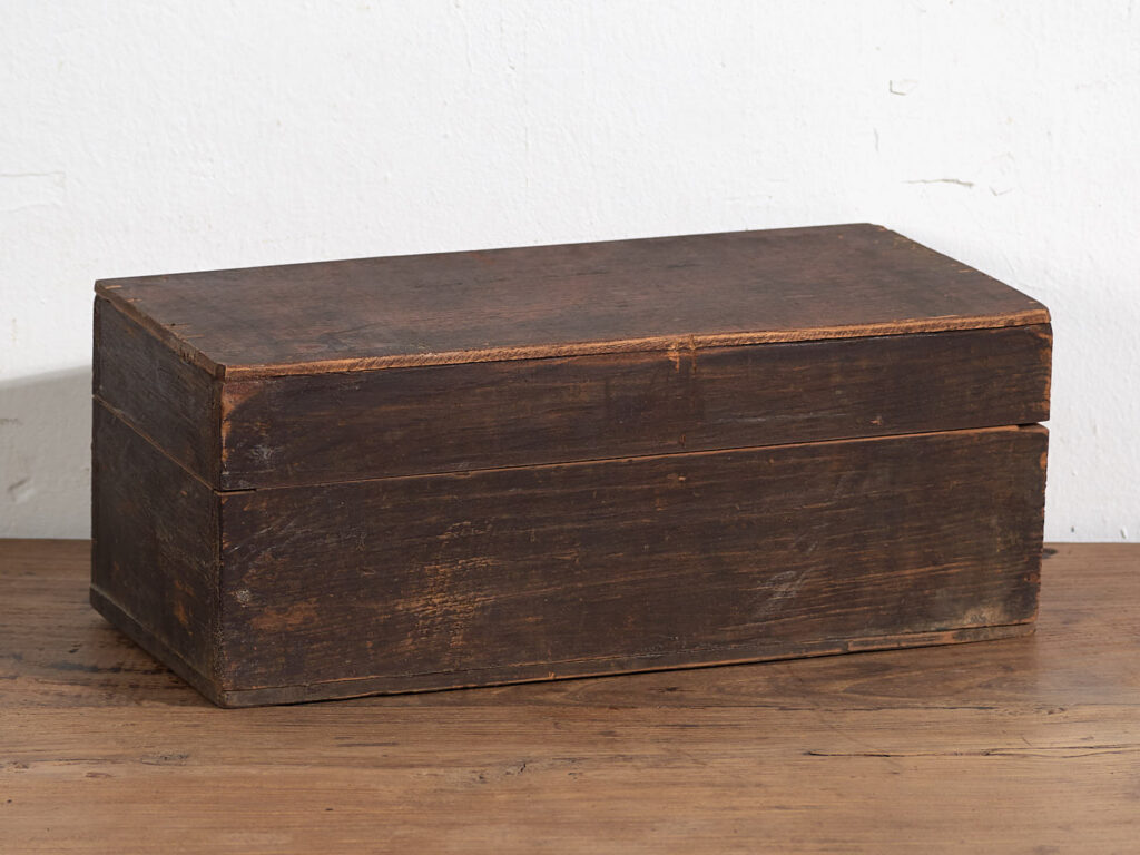 Pequeño estuche asiático antiguo (c.1900) #20