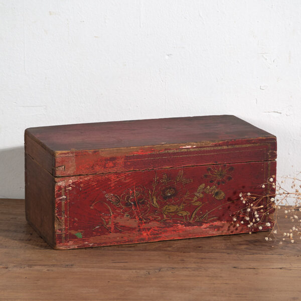 Antiguo cofre oriental de color rojo granate (c.1900) #36