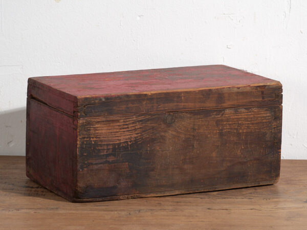 Pequeño cofre antiguo de color rojo granate (c.1900) #43