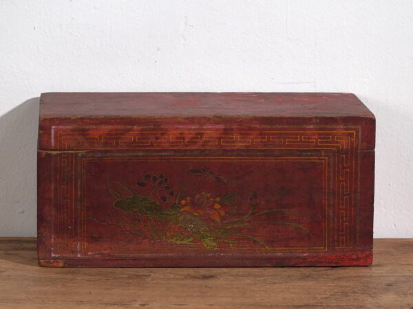 Antique red box with floral motifs (c.1900) #9