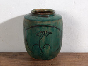 Antique Asian vase with floral details (c.1820) #14