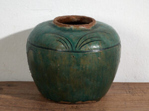 Vase oriental ancien (c.1820) #45