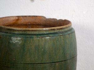 Tarro antiguo esmaltado de color verde esmeralda (c.1820) #2