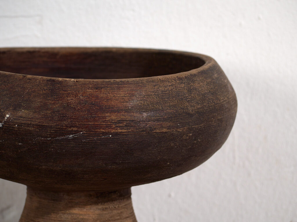 Cuenco antiguo de estilo primitivo (c.1900) #24