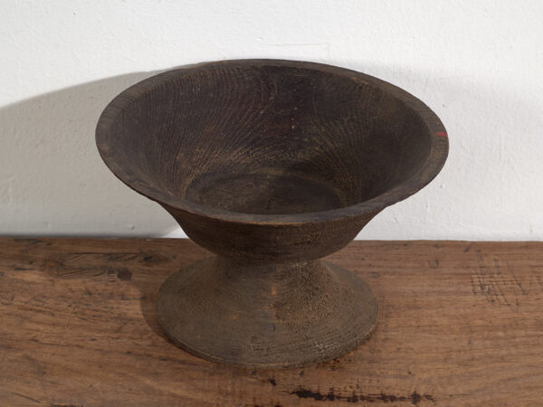 Cuenco antiguo de tonos oscuros (c.1900) #29