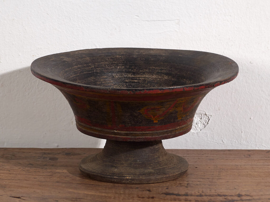 Antique hand painted Tibetan bowl (c.1900) #30