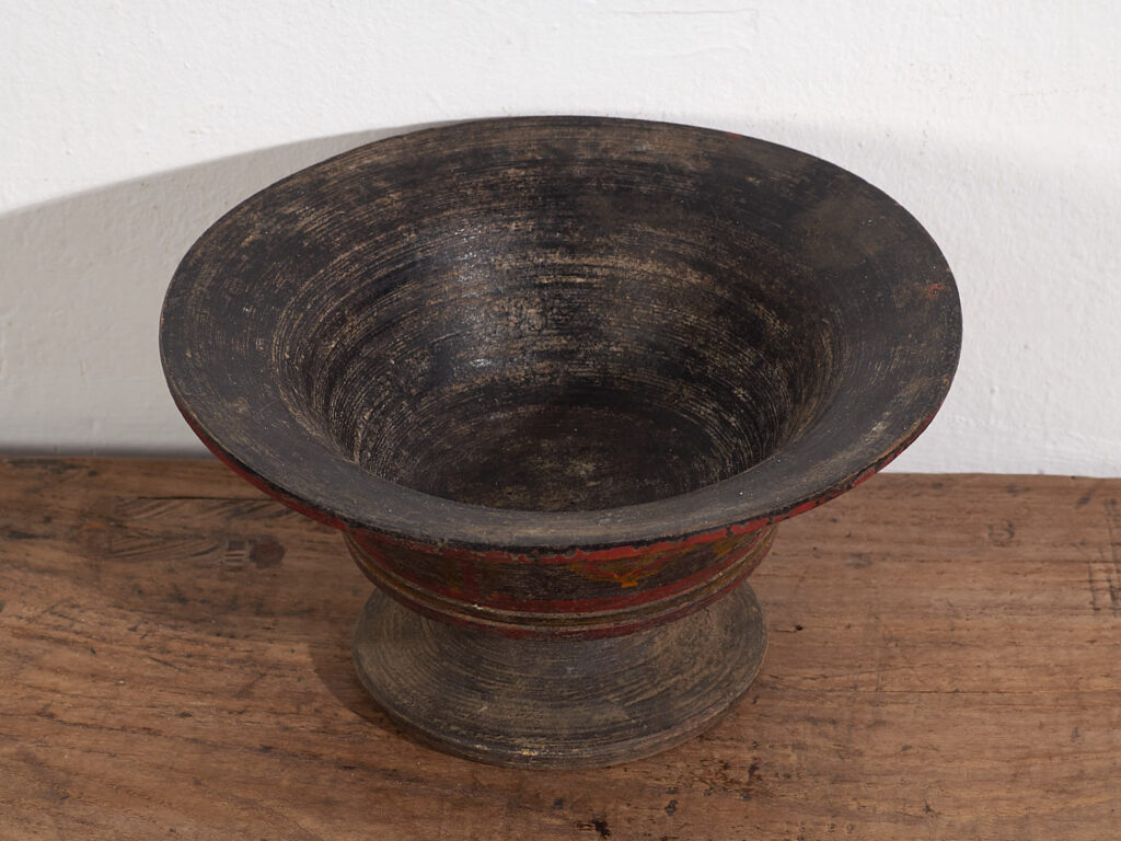 Antique hand painted Tibetan bowl (c.1900) #30