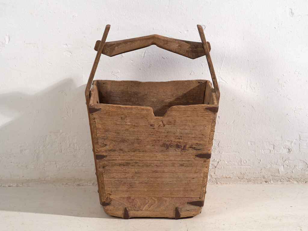 Antique Chinese primitive style basket (c.1900) #12