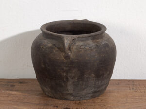 Jarrón pequeño antiguo de cerámica (c.1900) #11