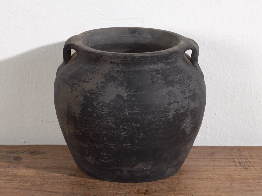 Pequeña vasija antigua (c.1900) #14