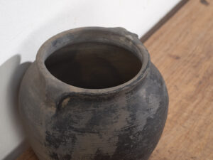 Pequeña vasija antigua (c.1900) #14