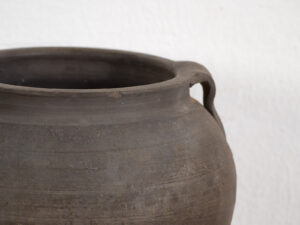 Pequeño jarrón antiguo de color gris (c.1900) #16