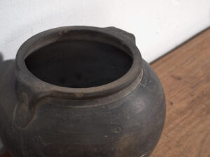 Pequeña vasija asiática antigua (c.1900) #12