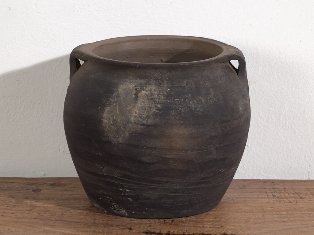 Antique vase in dark tones (c.1900) #13