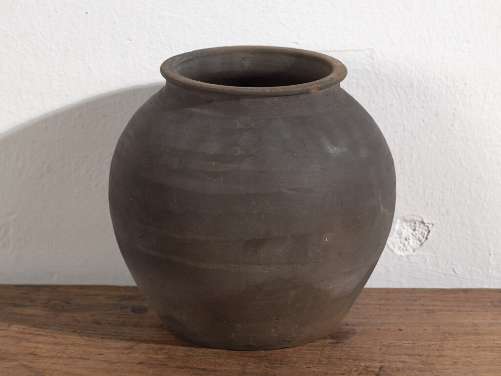 Small antique Chinese vase (c.1900) #17