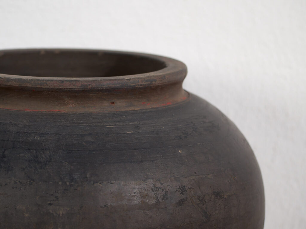 Vase rond ancien (c.1900) #1