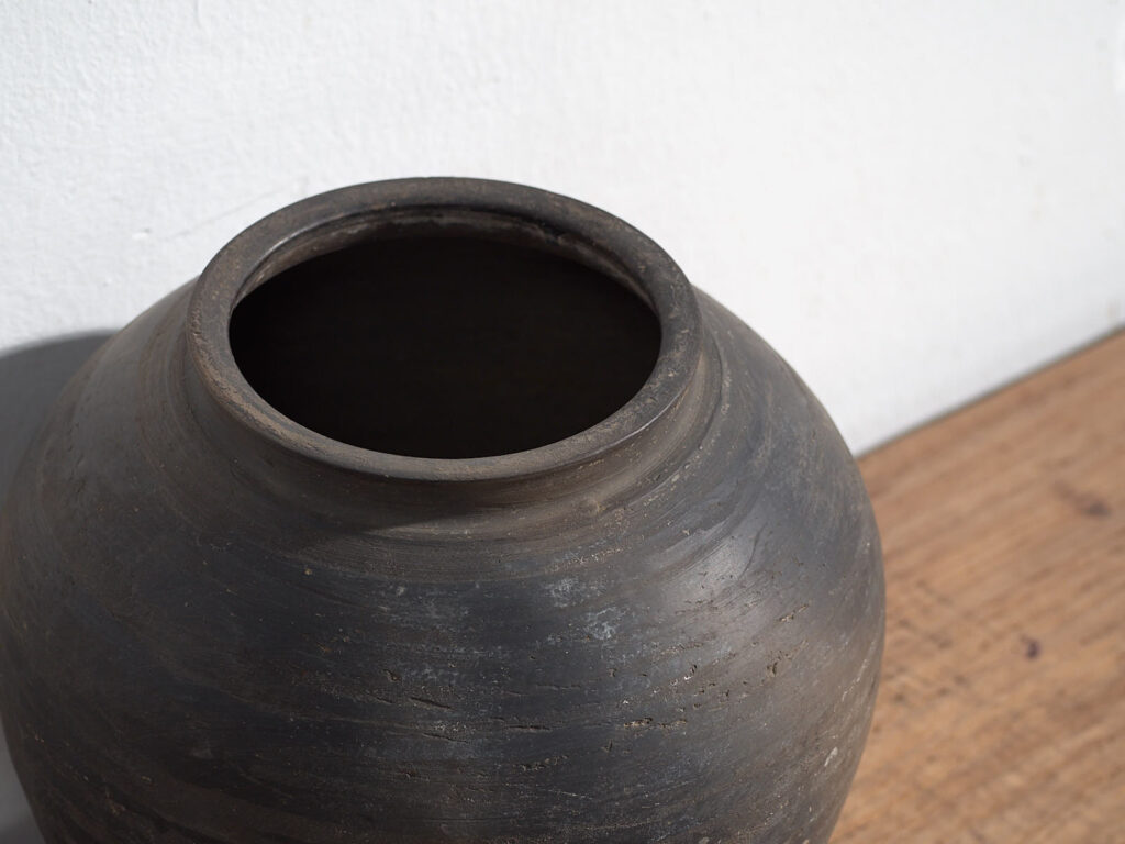Antiguo jarrón de cerámica (c.1900) #18
