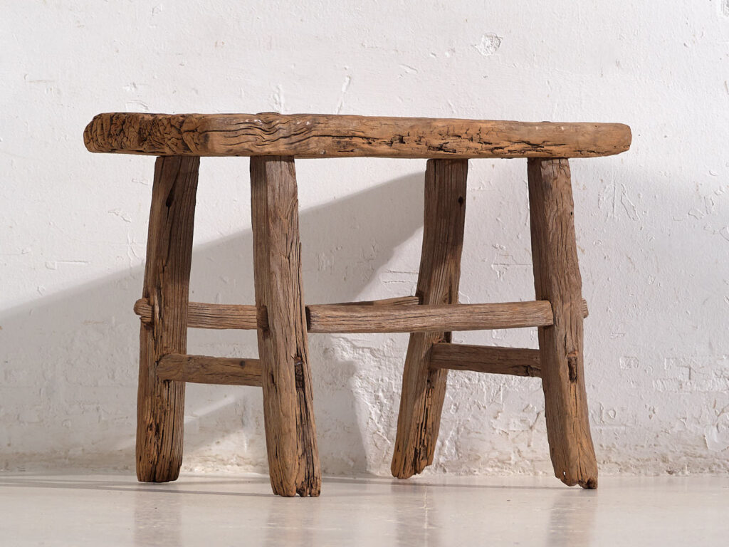 Mesa baja de salón antigua (c.1900) #1