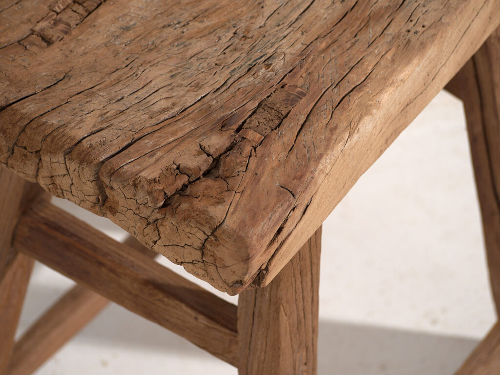 Taburetes antiguos de madera maciza (c.1900). Conjunto de 2 piezas #2