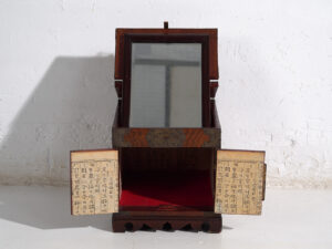 Kyōdai-bako japonés antiguo en madera de keyaki con espejo, periodo Meiji/Taishō (c. 1890–1925) #27