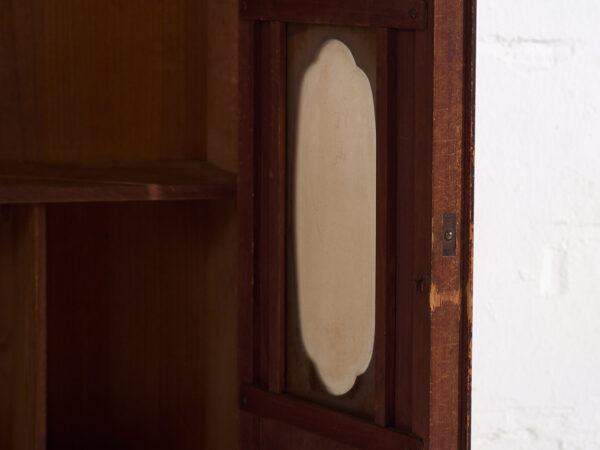 Mueble auxiliar japonés kodansu con puertas acristaladas, periodo Taishō–Showa temprano (c. 1915–1940) #30
